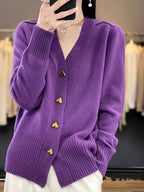 Roselle™ | Stickad Cardigan med Hjärtknappar för Kvinnor