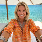 Almira™ | Elegant Blus med V-ringning för Kvinnor