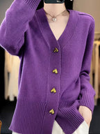 Roselle™ | Stickad Cardigan med Hjärtknappar för Kvinnor